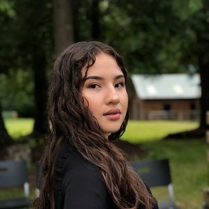 Meet your Posher, Sara